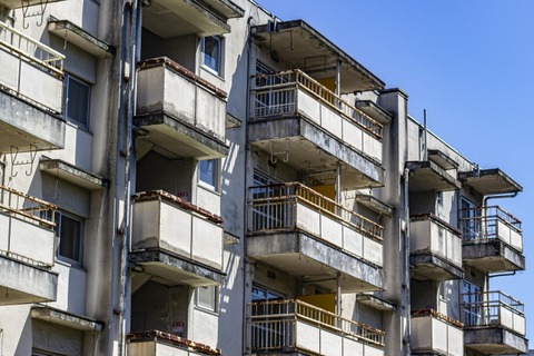 廃墟の団地写真