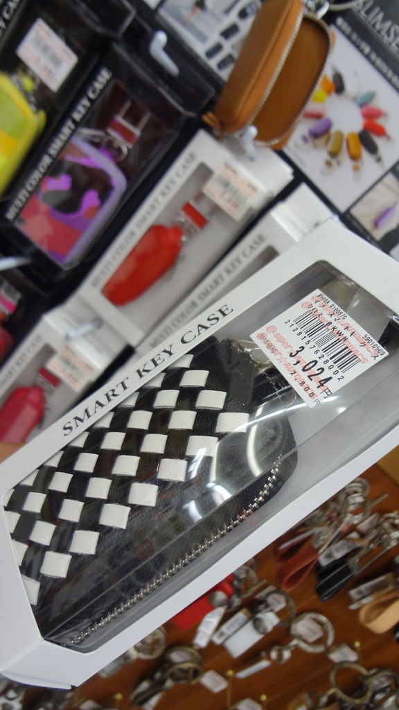 人気商品入荷しました スーパーオートバックス岐阜 スポーツコーナーブログ