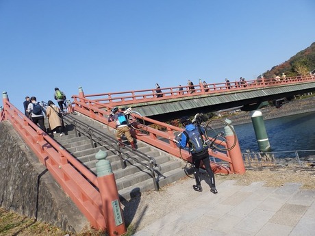 s-PC100167uji