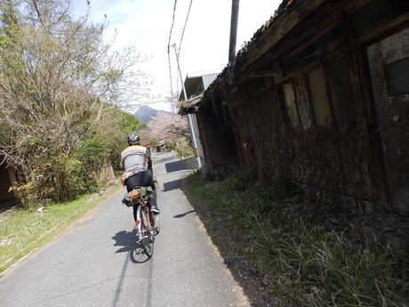 s-P4130289higashiyo