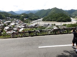 s-P73008910730
