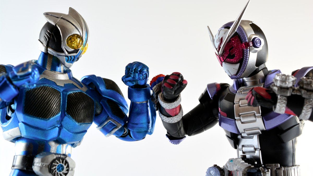仮面ライダーアクア 8年ぶり復活 情報ネット