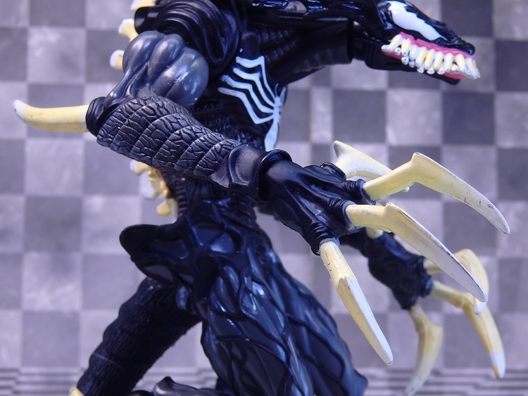 PB051810