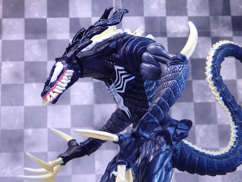 マーベル スパイダーマン ヴェノム トーキングフィギュア