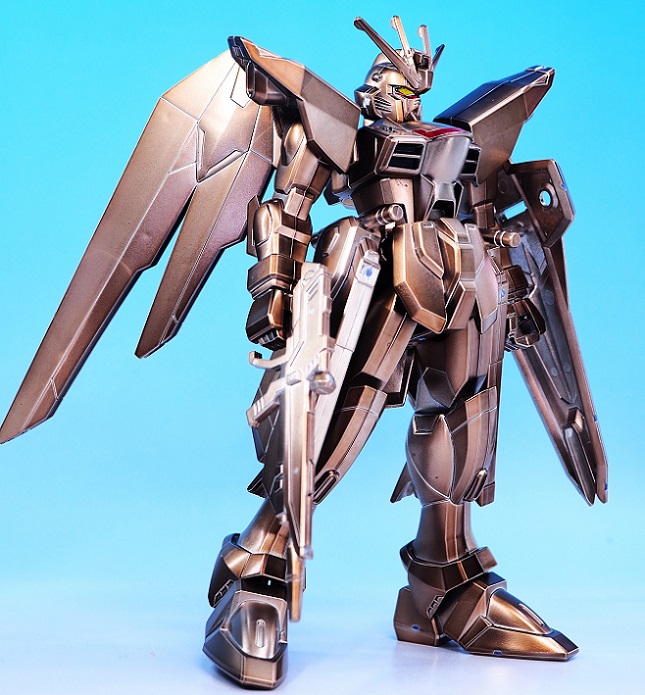 1/144 フリーダムガンダム ブロンズメッキ ヴァージョン