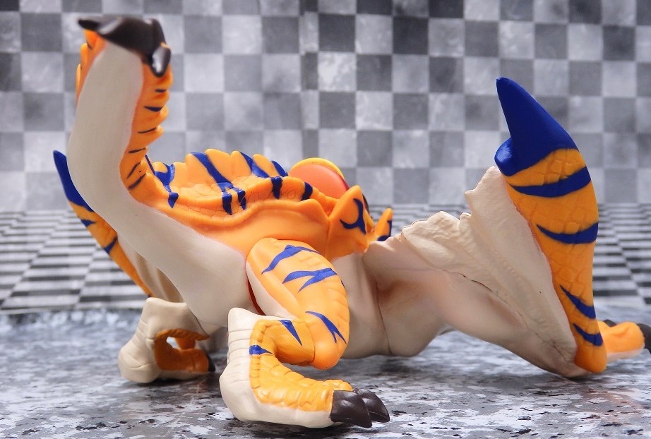 モンスターハンターストーリーズ　ソフビ　リオレウス　ティガレックス モンスターハンターストーリーズ ソフビ リオレウス ティガ