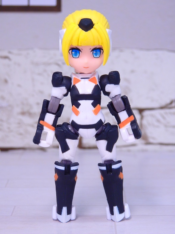 デスクトップアーミー H-819[PZ]s クロム（警察無線仕様） レビュー : おもちゃの巣（玩具レビュー）