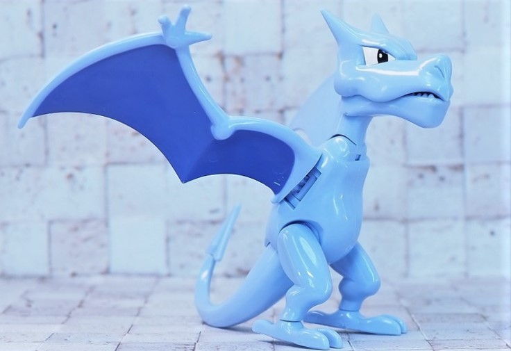 海外製品WCT ポケモンフィギュア プテラ - メルカリ