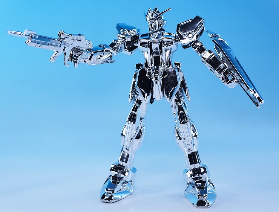 1/144 ストライクガンダム シルバーメッキヴァージョン レビュー