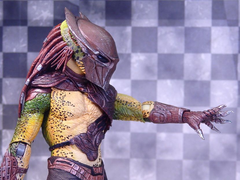 NECA ファルコナー・プレデター レビュー : おもちゃの巣(玩具 NECA ファルコナー・プレデター レビュー : おもちゃの巣(玩具
