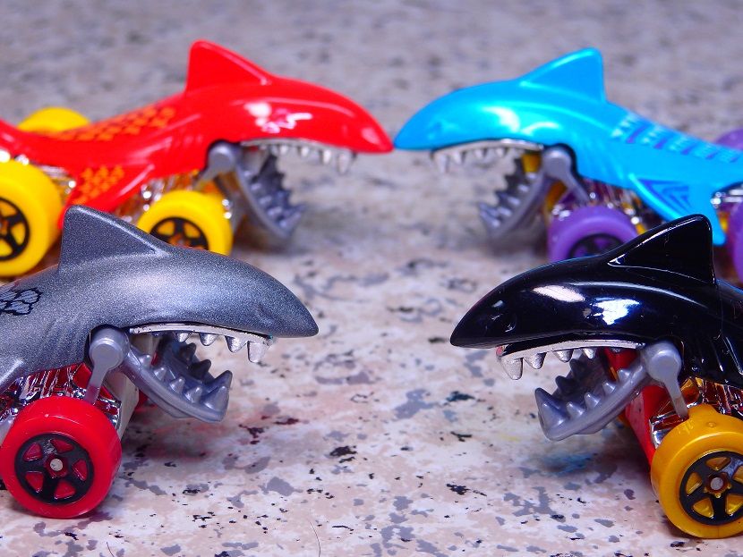 ホットウィール シャークバイト（グレー） レビュー : おもちゃの巣