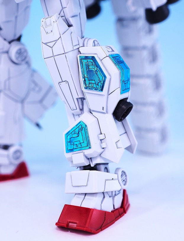 ガンダム RX-78F00/E グラスフェザー装備 & オプションパーツセット speedwagon_10013457