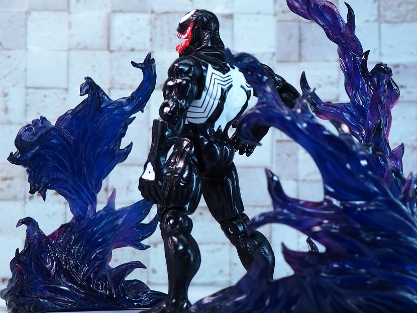 ベノム フィギュア ヴェノム スーパーサイズ ソフビ トイビズ スパイダーマン トイビズ スパイダーマン ヴェノム レビュー : おもちゃの巣