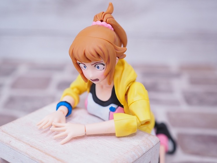 PB017712