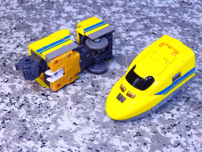 DXS11シンカリオン ドクターイエロー クロス合体編 : おもちゃの巣