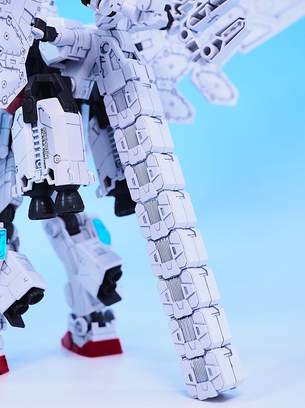 ガンダム RX-78F00/E グラスフェザー装備 & オプションパーツセット ENTRY GRADE 1/144 RX-78F00/E ガンダム用オプション