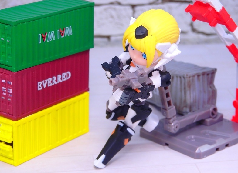 おもちゃの巣 玩具レビュー デスクトップアーミー h 819 pz s クロム 警察無線仕様 レビュー