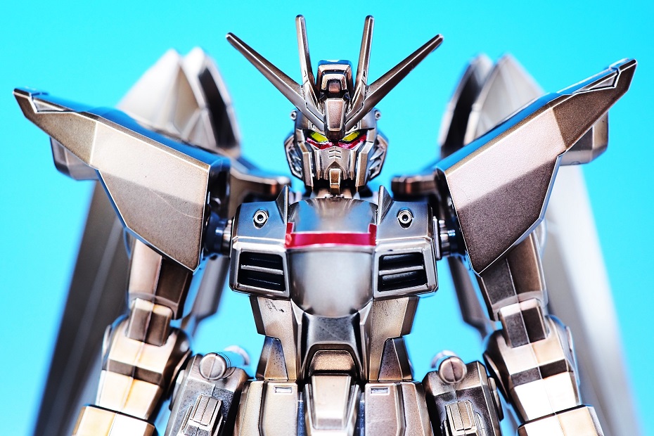 1/144 フリーダムガンダム ブロンズメッキ ヴァージョン
