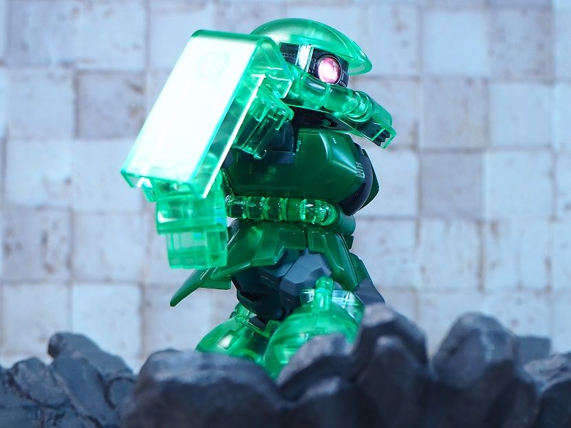 SDガンダム クロスシルエット シャア専用ザクII(クロス