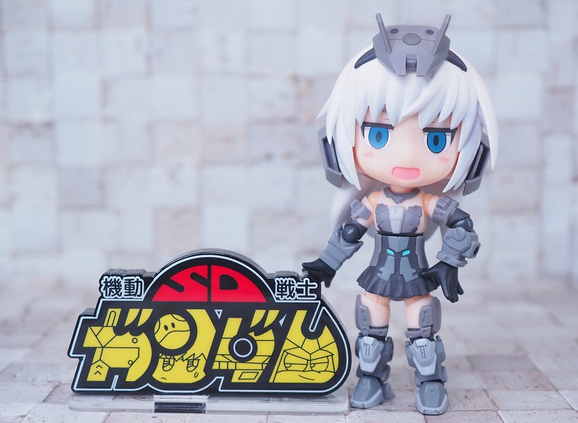 アクリルロゴディスプレイEX 機動戦士SDガンダム レビュー