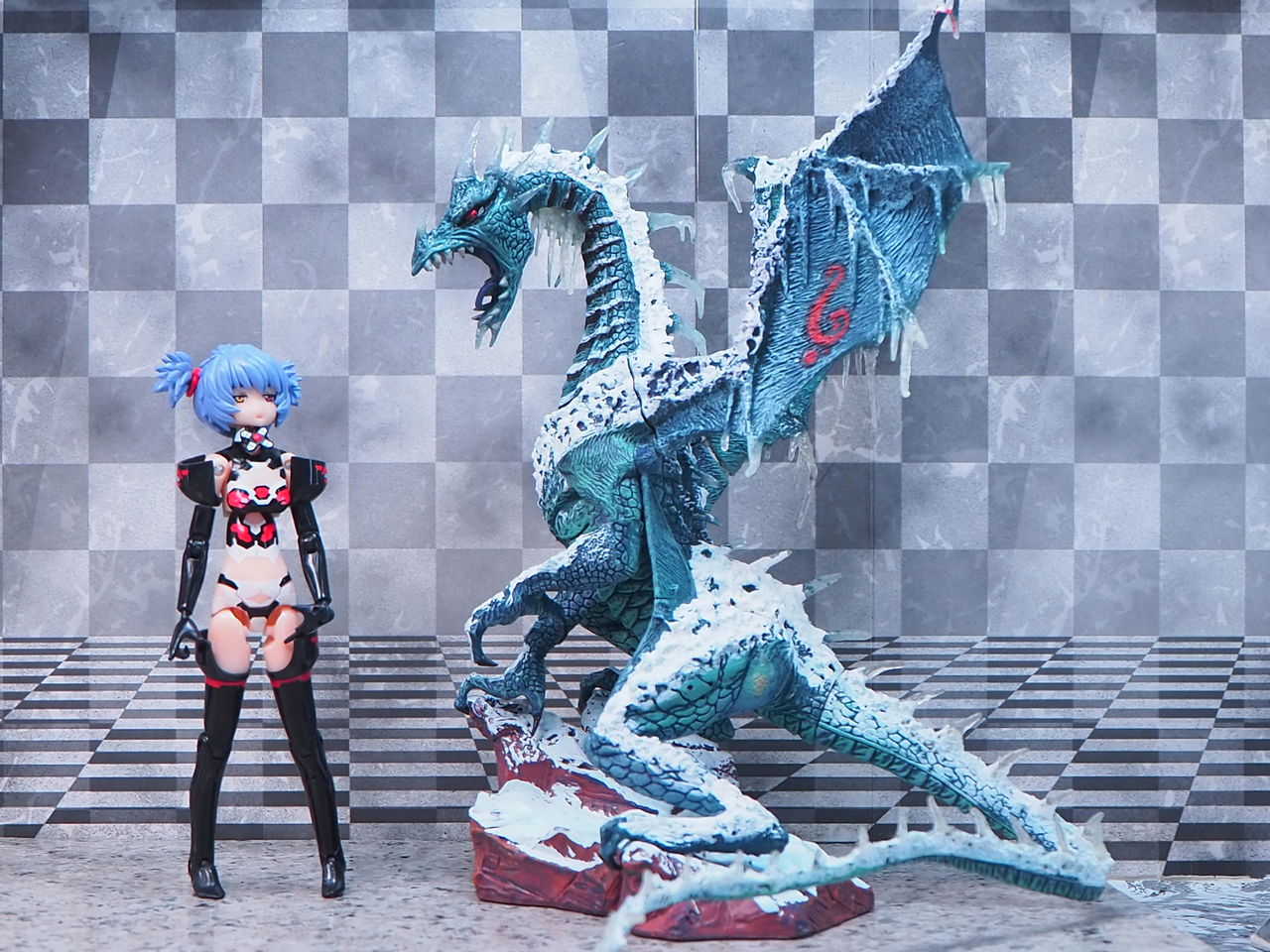 マクファーレン ドラゴンシリーズ アイス ドラゴン フィギュアIceDragon マクファーレンドラゴン7 アイスドラゴン レビュー : おもちゃ