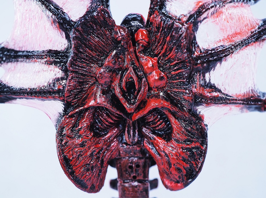 NECA クイーンフェイスハガー : おもちゃの巣（玩具レビュー）
