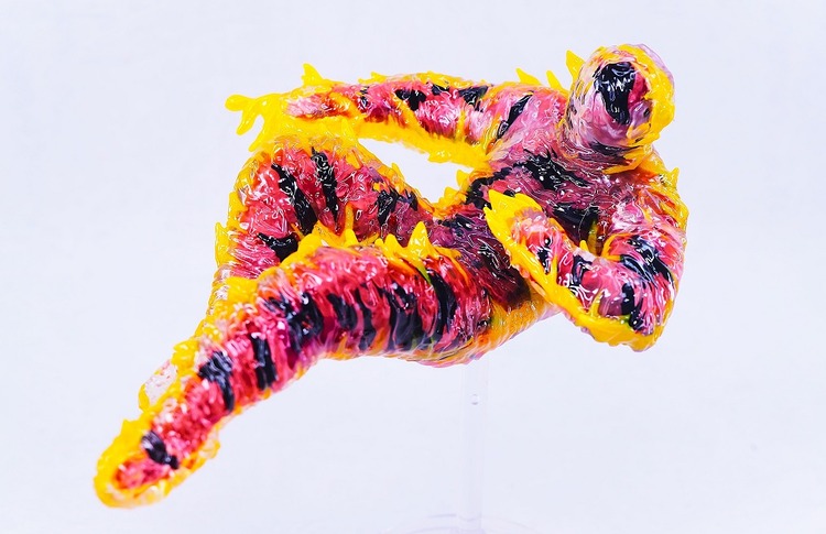 P8316156