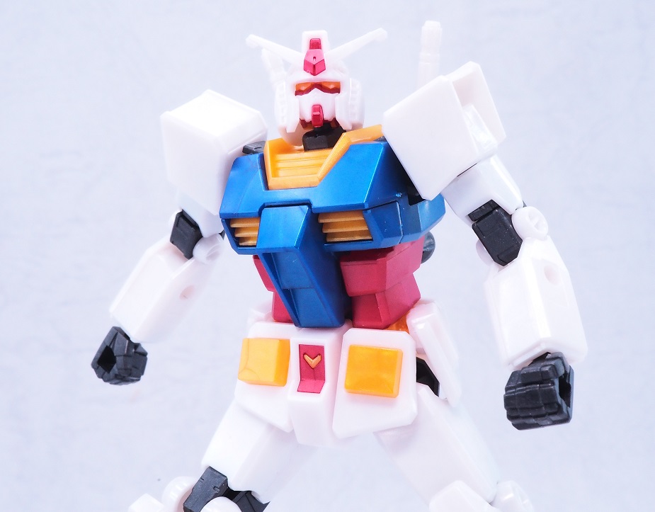 EG RX-78-2 ガンダム [クリアブルー] レビュー : おもちゃの巣