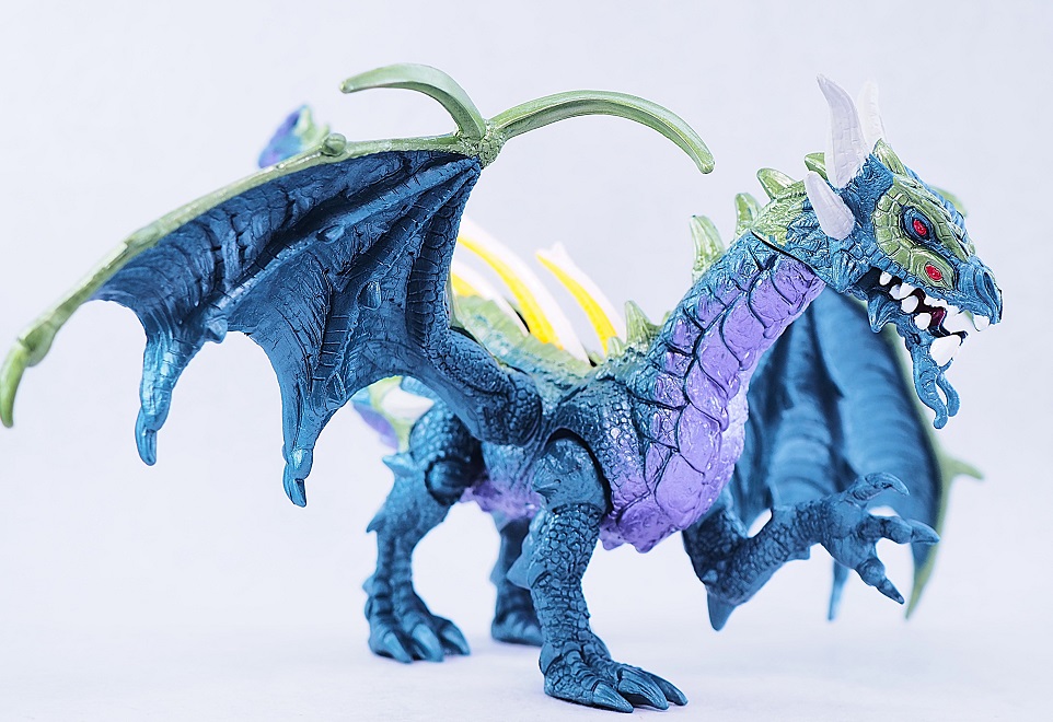 「ドラゴンハート」アクションフィギュア４種（Kenner／ケナー製） Kenner ドラゴンハート レイザーソーンドラゴン (Razorthorn