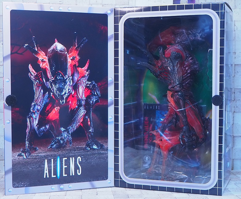 NECA ライノエイリアン レビュー : おもちゃの巣（玩具レビュー）