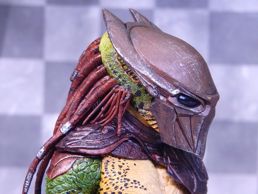 NECA ファルコナー・プレデター レビュー : おもちゃの巣(玩具 NECA ファルコナー・プレデター レビュー : おもちゃの巣(玩具