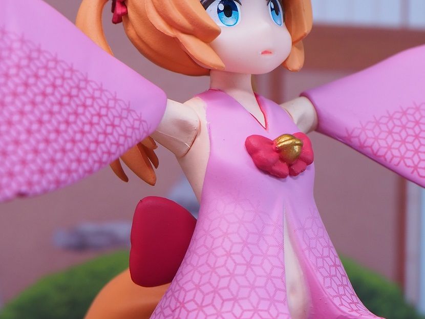 バーチャルのじゃロリ狐娘Youtuber手乗りソフビおじさん レビュー