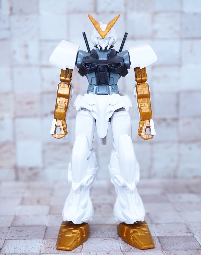 1/144 ガンダムアストレイ ゴールドフレーム レビュー