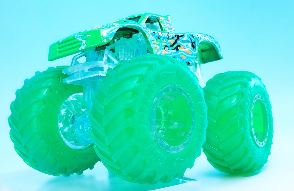 ホットウィール モンスタートラック パワースマッシャーズ