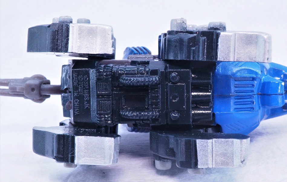 トミー ゾイドリアルライトキーホルダー シールドライガー