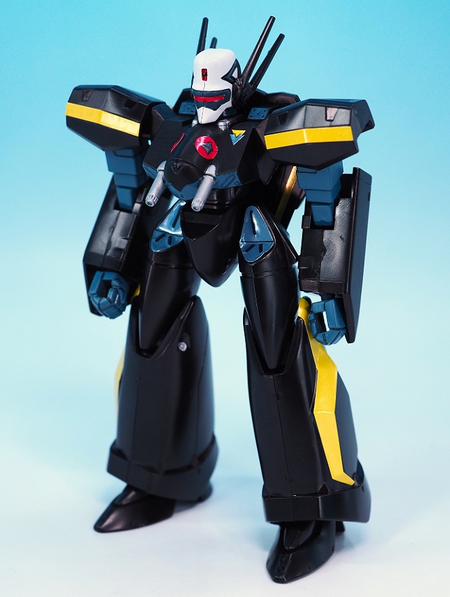 【限定版・未使用】BANDAI VF-17D DX ステルスバルキリーマクロス7 Amazon.co.jp: マクロス7 デラックス/DXステルスバルキリー VF-17D 1