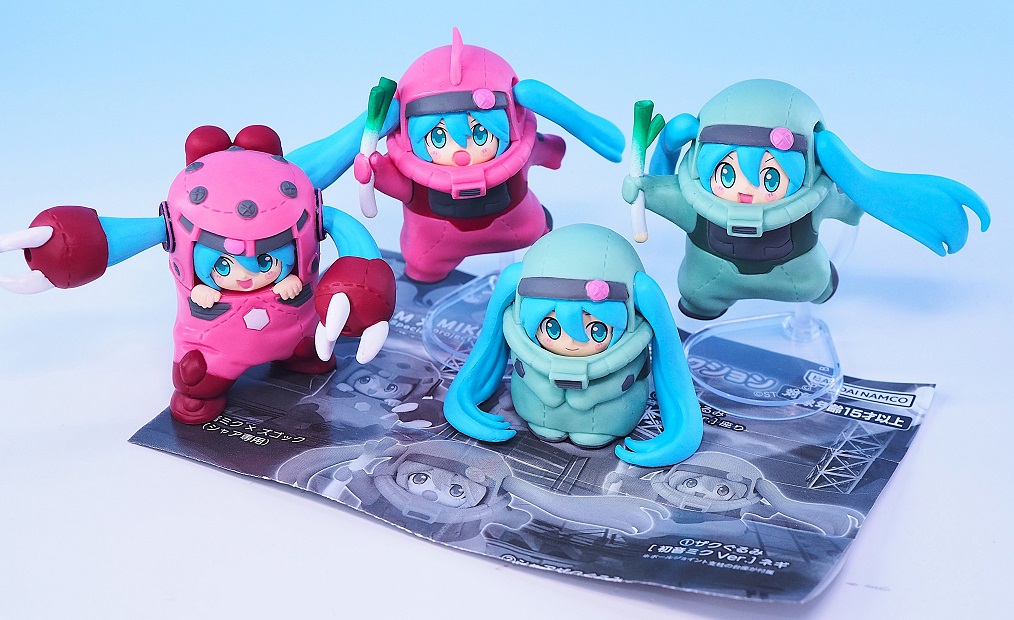 ガンダム45周年×初音ミク ザクぐるみ [初音ミクVer.]　12点セット Amazon | ガン*ダム45周年 × 初音*ミク フィギュア ザクぐるみ