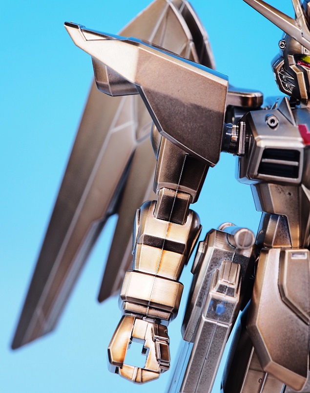 1/144 フリーダムガンダム ブロンズメッキ ヴァージョン