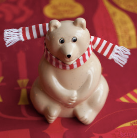 シロクマの貯金箱 Mk Tresmer エムケー トレスマー Polar Bear Money Box マフラー付き スコープ 通販 販売期間限定 楽 らく りっぷ シロクマの貯金箱 Mk Tresmer エムケー トレスマー Polar Bear Money Box マフラー付き スコープ 通販 販売期間限定 楽 らく りっぷ