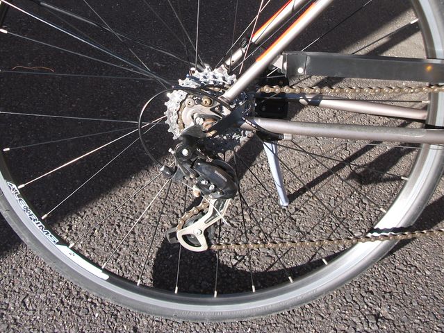 自転車 ペダル 重い
