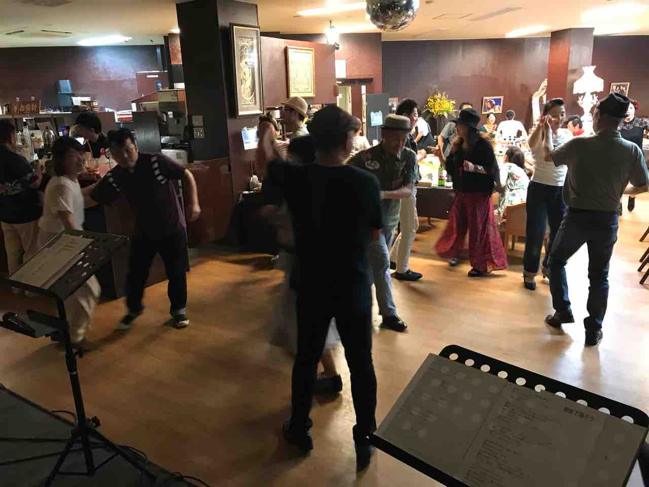 スイングダンスパーティ 島暮らしのまっさん 本島 淡路島 スイングダンスパーティ 島暮らしのまっさん 本島 淡路島