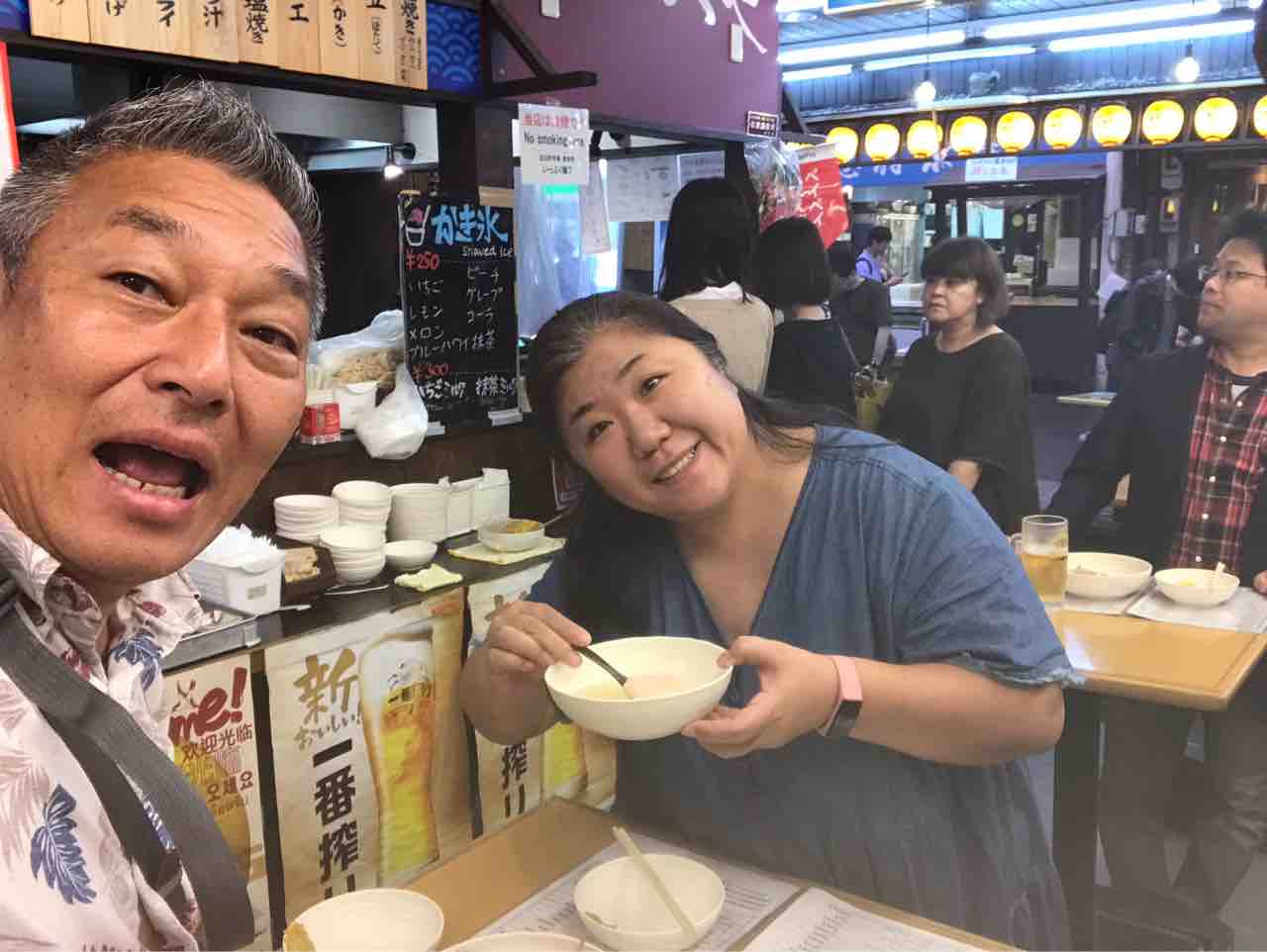 金沢近江町市場で朝食 島暮らしのまっさん 淡路島