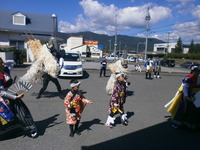 9210024綾織しし踊り