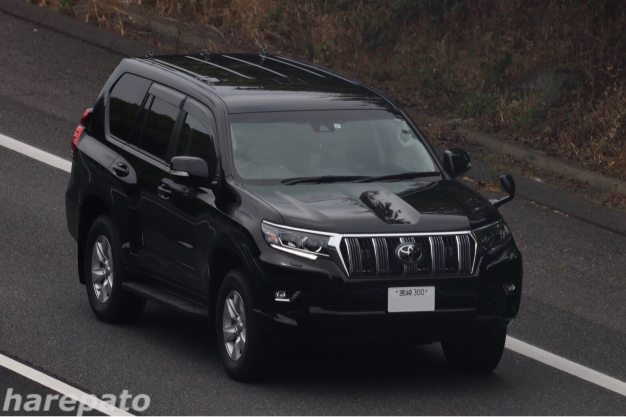 G警備へ向かう車列 晴れパトの趣味部屋