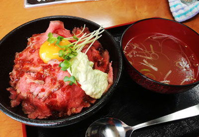 本気の肉小屋 すな風呂 本気の肉小屋 すな風呂