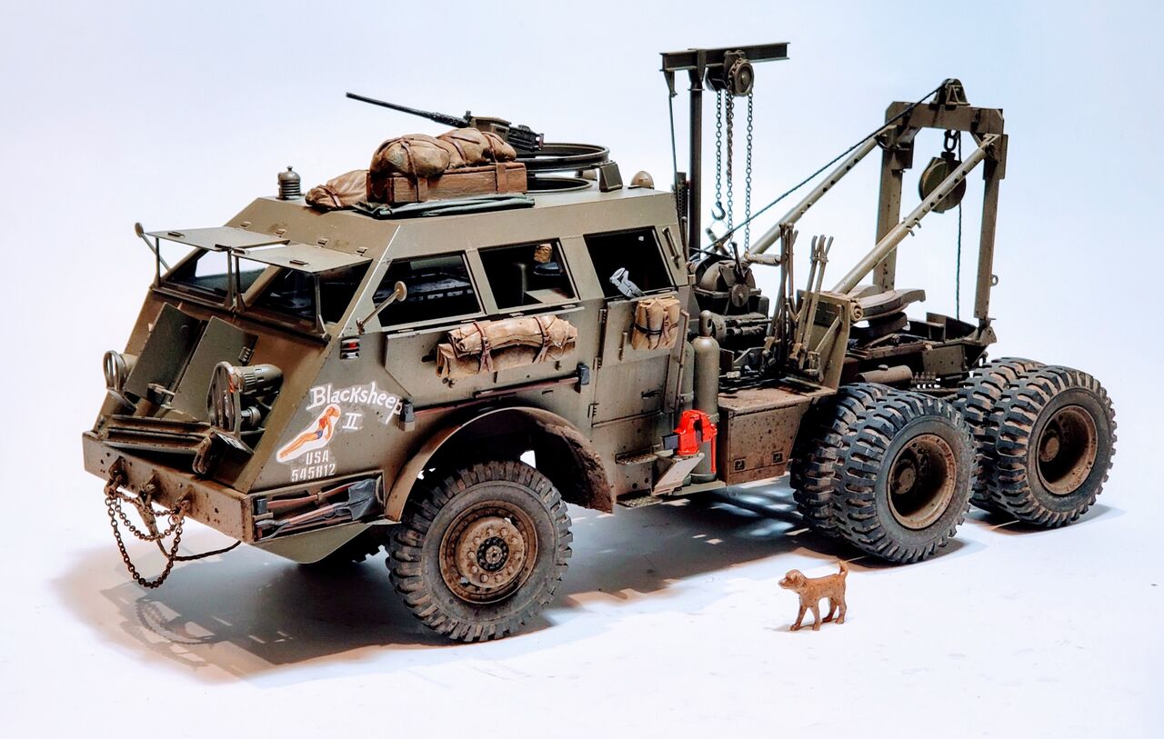 タミヤ 1/35 M26 装甲戦車回収車 完成品 fit=scale-down,w=1200