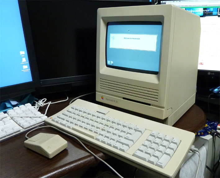 Mac マッキントッシュソフト SUPERその日暮らし２　フロッピー・取説 ワシの最初のMacintoshはSE/30かな？ : Sunday Gamerのブログ