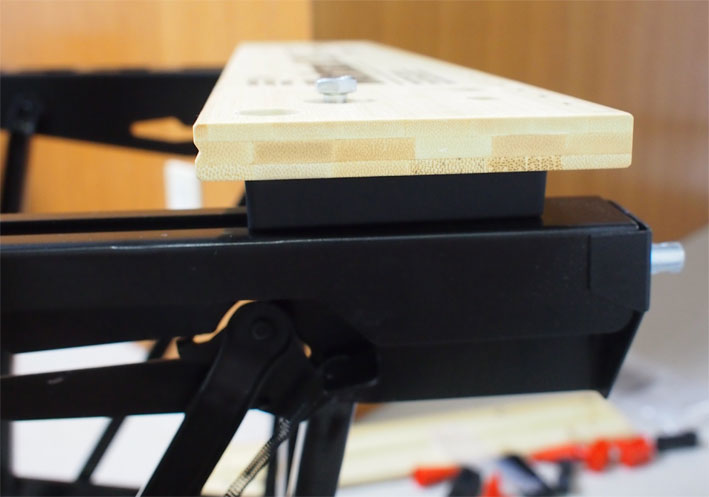 DIY作業台ブラックアンドデッカー 作業台にブラックアンドデッカー ソーホースが完璧なのでインプレ