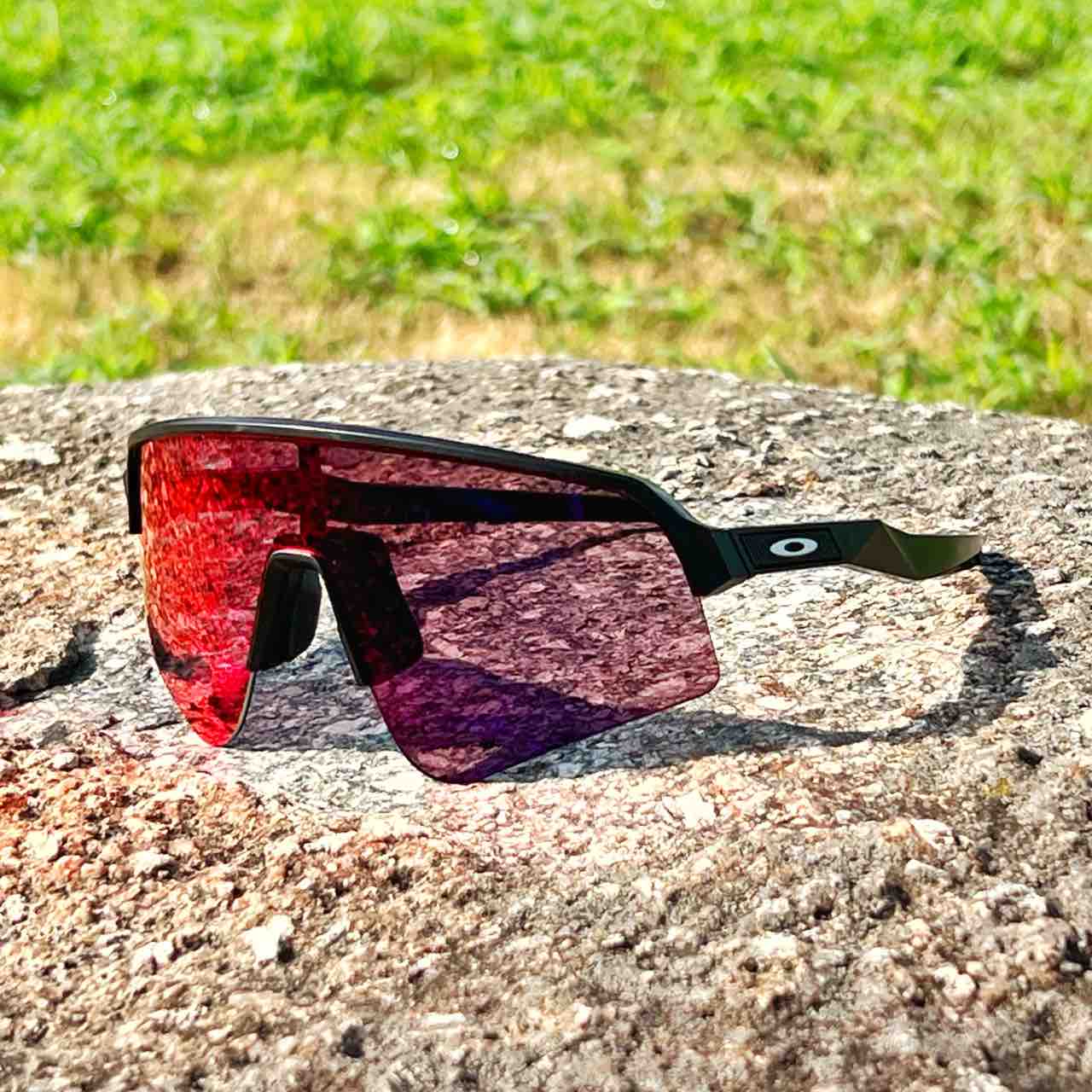 OAKLEY 「SUTRO」シリーズ解説 : eaudevie osakaのブログ OAKLEY 「SUTRO」シリーズ解説 : eaudevie osakaのブログ