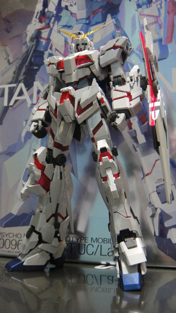 MG 1/100 RX-0 ユニコーンガンダム Ver.Ka チタニウム